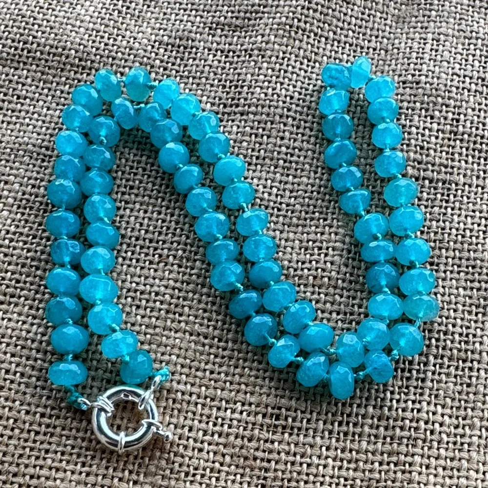 Blue Quartz Beads Hand knotted Elegant Beaded Necklace New